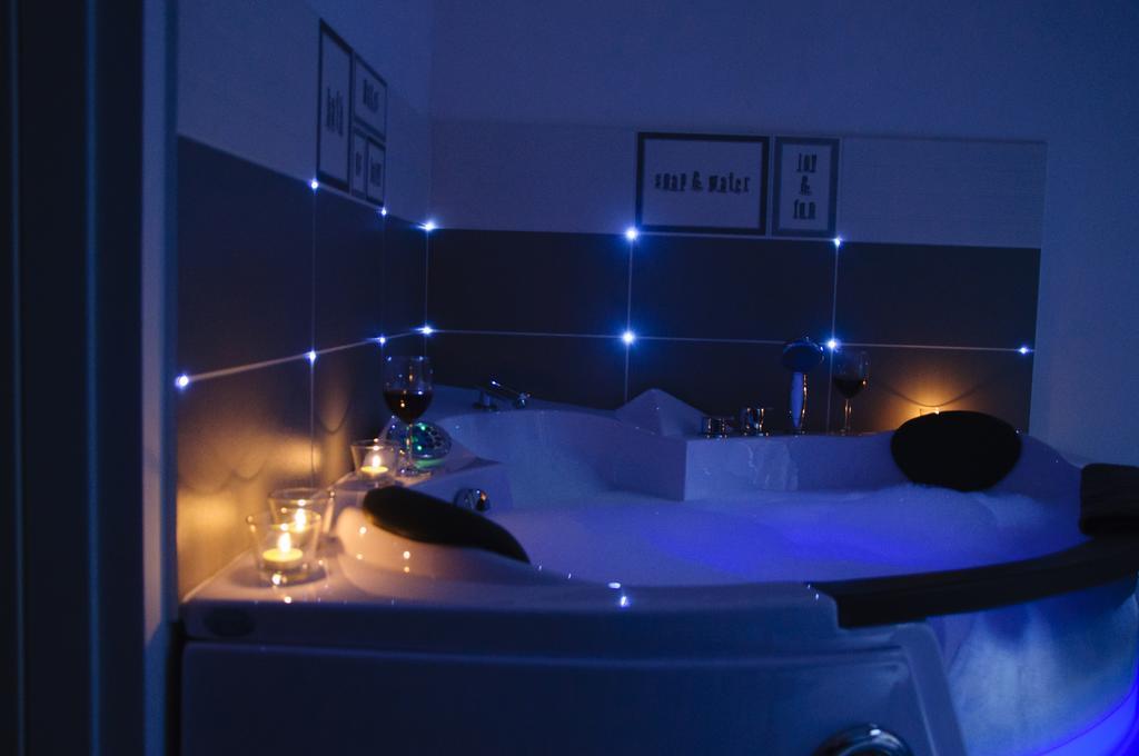 Bedrouse Jacuzzi Apartment Starowislna - Old Town 克拉科夫 外观 照片