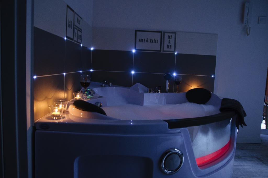 Bedrouse Jacuzzi Apartment Starowislna - Old Town 克拉科夫 外观 照片